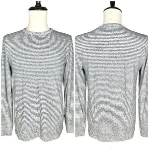 Faherty | Men | Cloud Reversible Stripe Marled LS Crew Neck Shirt | Size Small